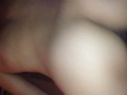 炮友女上位自己动