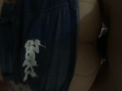 56岁妖艳熟女牛仔短裙肉色丝袜后入