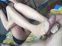 美腿肉色丝袜足JS很多在脚丫上