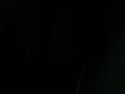 和少妇在她的车里车震，说我做得比她老公还多。