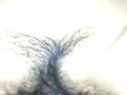 稀有视频，狼牙套暴力抽插美眉嫩穴，不怕玩坏吗。