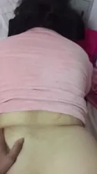 内射丈母娘 媳妇和岳父在楼下打麻将