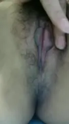 少妇摸逼给我看第二段