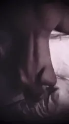 细腰翘臀女神主动后入