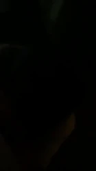 在楼道上大胆尝试，左邻右舍都没关灯