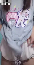 那就给广大狼友看看我的大二反差女朋友