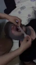 绿帽奴婆亲手服侍老公吃精 性奋的要死 伺候老婆跟单男做爱舔逼