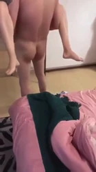 酒店3p，老婆让单男 抱着自己操，听声必射