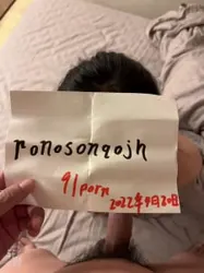 （申请达人）完美炮架男友出差一晚主动约我前去口爆1