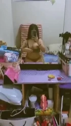 网调 母狗 小希第二部 镜前自慰