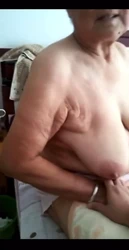 （付费）重口味《专注坦克肥熟老奶奶熟女人妻良家阿姨》有没人喜欢