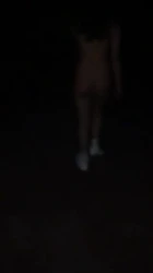 女友的第一次公园车前露出