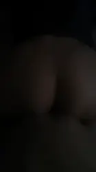 清晨日宝宝的白屁屁