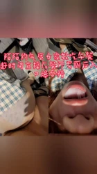 “我不行了憋不住了，你射给我射嘴里”陌陌约气质女家教餐厅男厕后入口爆