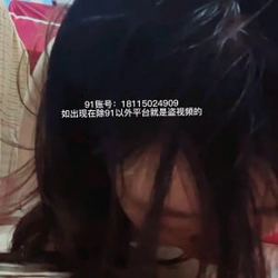 大一处女调教5跪舔自己尿液尿地板上