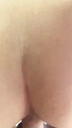 早上起来女朋友的穴就湿透了