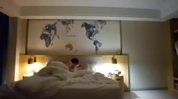 高颜夫妻交换系列  多机位记录他玩我的女友