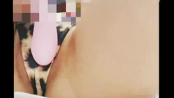 性���骚妇自慰高潮求操