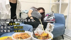 嫂子谈人生谈理想，我只想操你阿嫂子【完整版73分钟已上传到简 介】