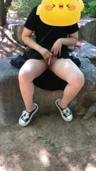 肉丝老婆 公园里露出自��