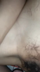 插入她的屄
