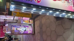 小日子人妻店的熟女姐姐
