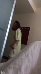 留守少妇出轨偷情 送了娃迫不及待的找我