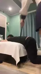 惩罚吸烟的狗JK白丝踩踏鞭打sp