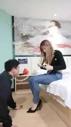 小猫咪 挑战暴力耳光1000 暴力踢裆