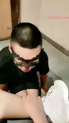 KTV调教服务生
