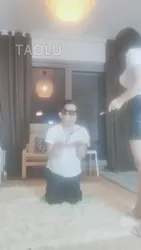 巴莉女王 日常训狗贱狗