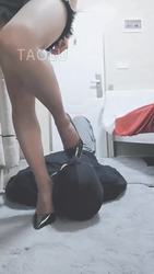 灵竹 黑丝脚强迫深喉