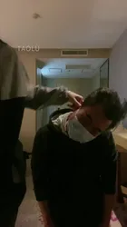 拖鞋猛抽耳光 美脚踩踏 深喉
