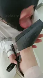 爱可呀 大学姐也想做马桶
