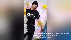 长裙踩踏恋足
