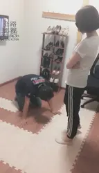 数次重度提档 正反手耳光 踹废狗