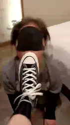 漂亮女孩也不过是条贱母狗