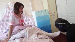 夏芙 舔学妹的脚