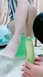 调教私奴舔丝足喝圣水