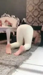 暴虐贱狗恋足钻胯耳光虐乳洗脚水窒息