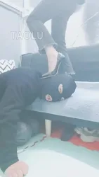 舔高跟鞋 深喉