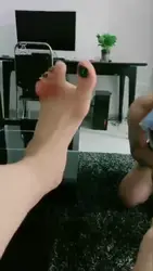 享受贱狗舔脚