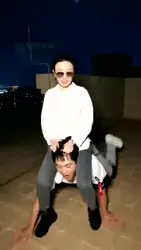 高清 苏老师户外贱狗 舔脚