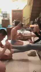 三狗伺候我和小姨