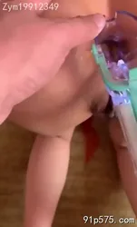 把你老婆屁眼当尿壶