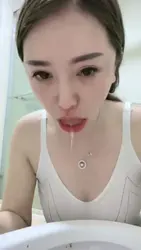 第一视角 来个呕吐物吧