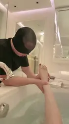 CICI 贱货继续伺候主女人