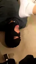 舔鞋底 全体重踩踏