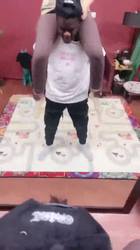 剧情 美女开发外国脚奴