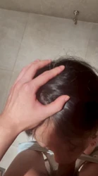 凌晨三点的公共厕所  可惜今天没穿小白袜子